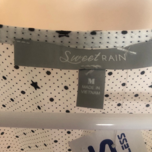 Romper - Picture 3 of 5